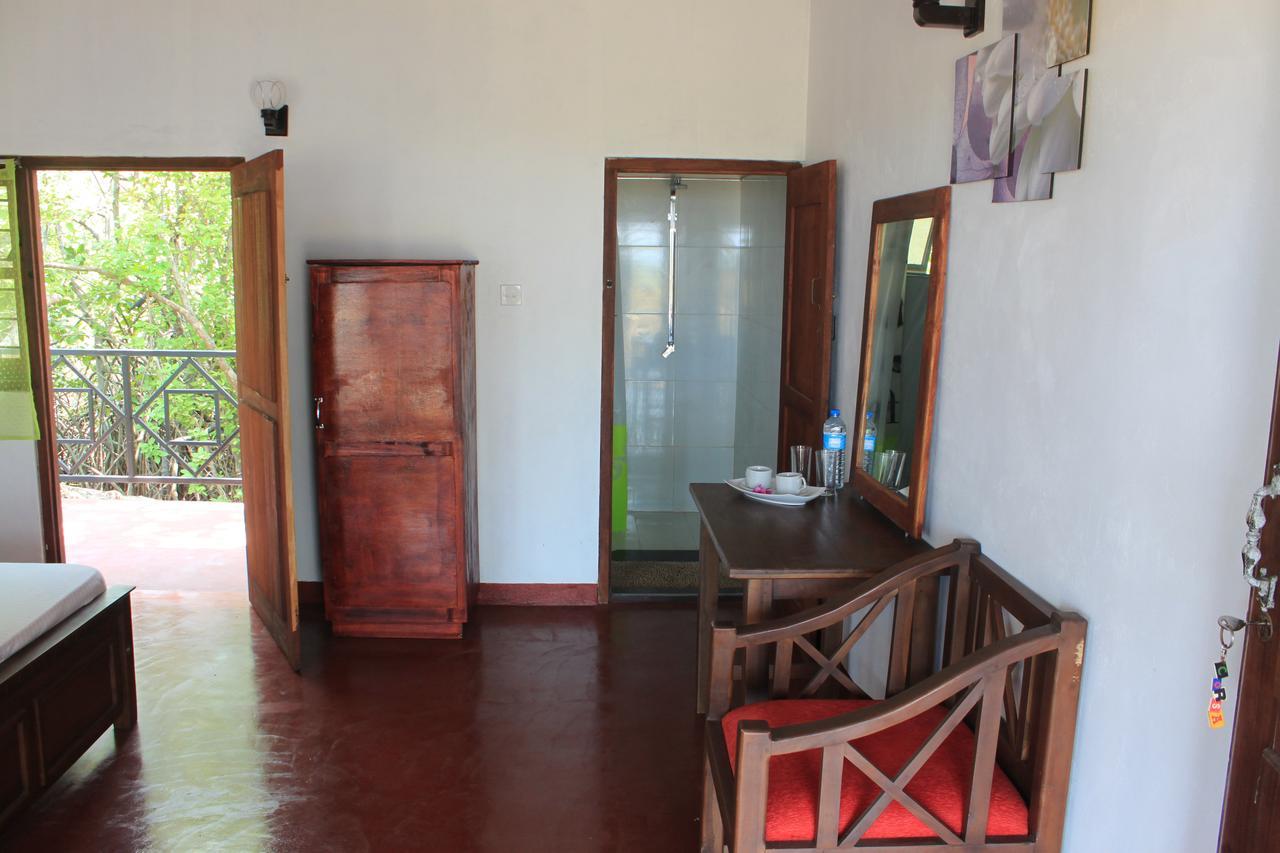Bliss Bay Nilaveli Hotel Екстериор снимка