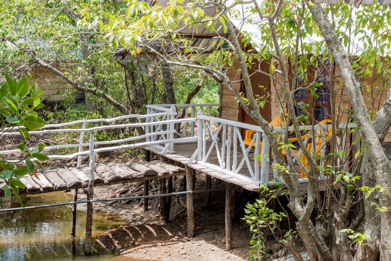 Bliss Bay Nilaveli Hotel Екстериор снимка