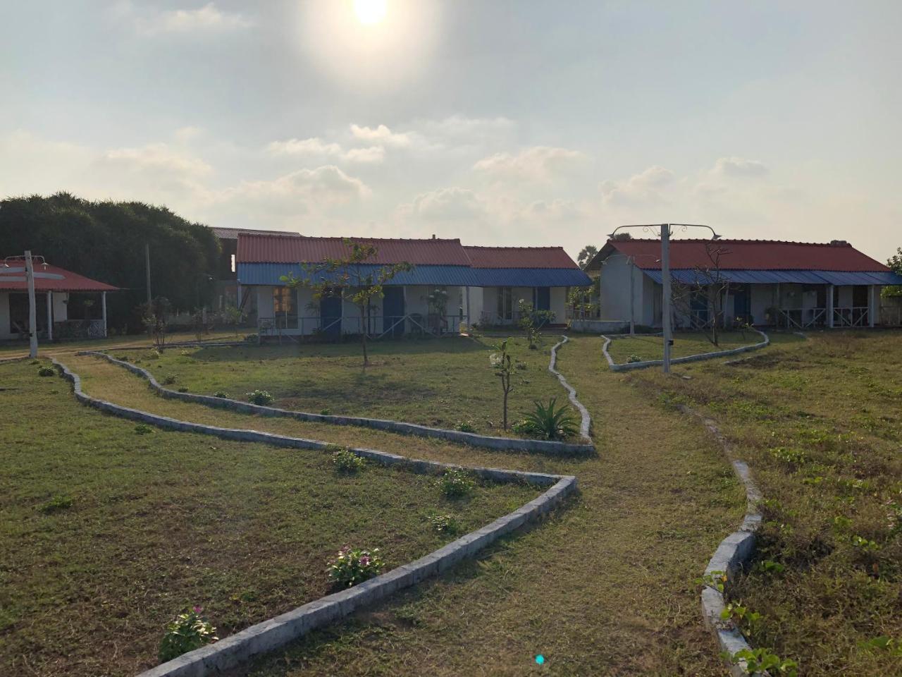Bliss Bay Nilaveli Hotel Екстериор снимка